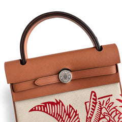 Hermès Herbag Zip 31 Écru Toile H Rouge Pegasus Print / Fauve Vache Hunter Leather Palladium Hardware