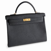 Hermès Kelly Sellier 40 Noir Togo Calf Leather Gold Hardware