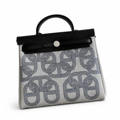 Hermès Herbag Zip 31 Écru Toile H Bleu Marine Chain D'Ancre Print / Noir Vache Hunter Leather Palladium Hardware