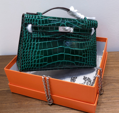 Kelly Pochette Vert Emeraude Shiny Niloticus Crocodile Leather Palladium Hardware Women Clutch Bag