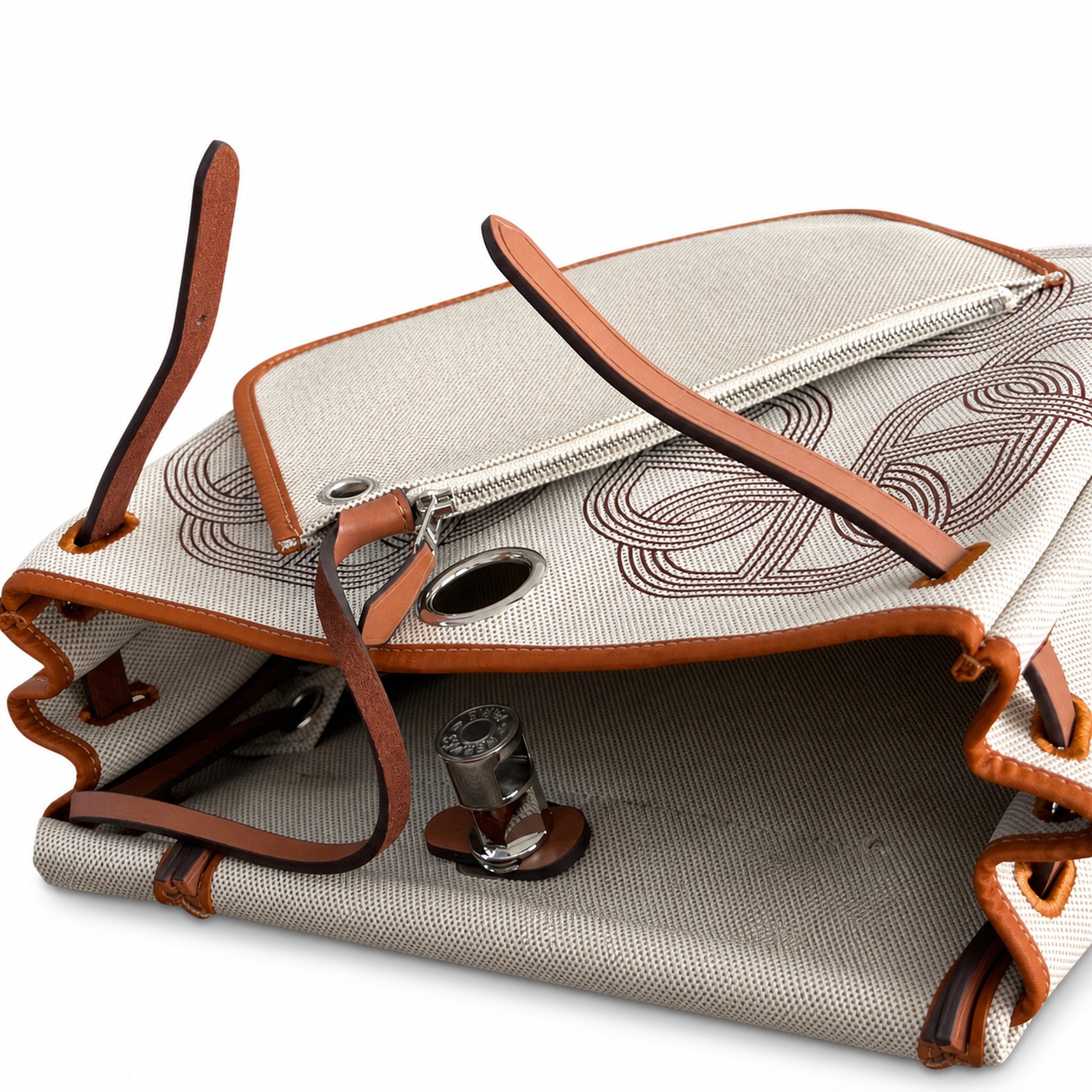 Hermès Herbag Zip 31 Écru Toile H Gris Chain D'Ancre Print / Fauve Vache Hunter Leather Palladium Hardware