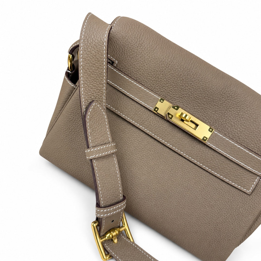 Kelly Messenger PM 27 Veau Togo, Élephant, Gold Hardware
