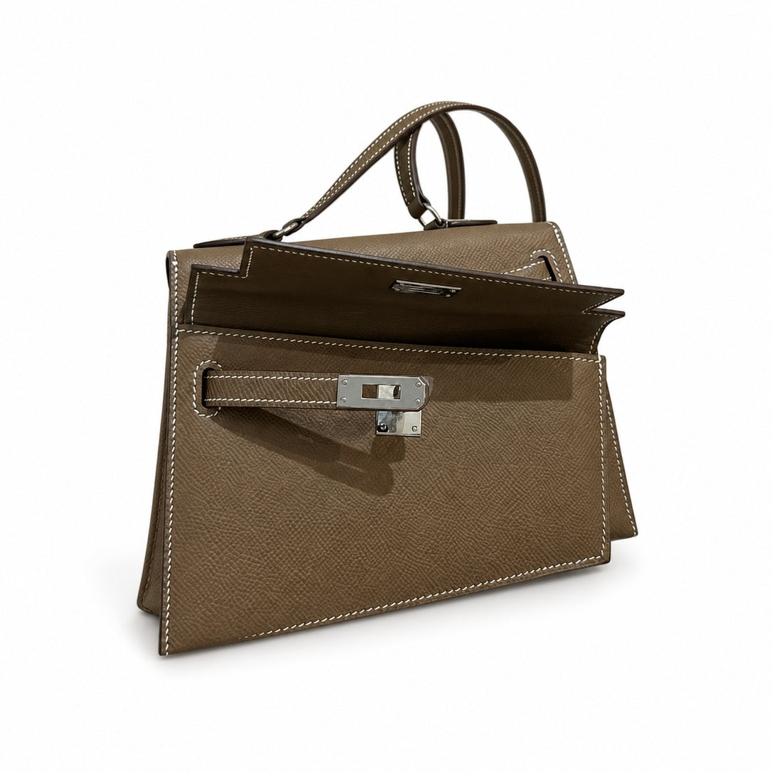 Hermès Kelly En Désordre 20cm Etoupe Epsom Calf Leather Palladium Hardware