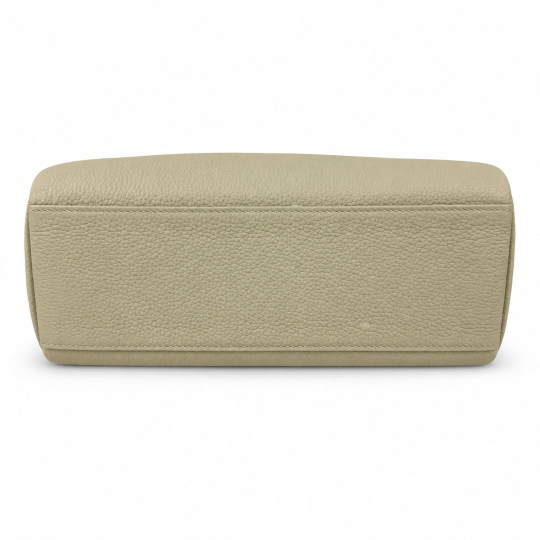 Kelly Messenger PM 27 Veau Togo, Gris Perle, Gold Hardware