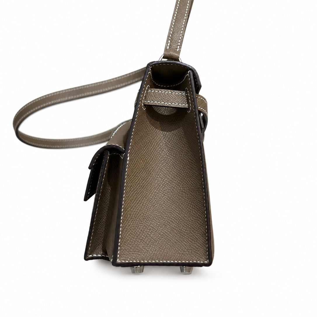 Hermès Kelly En Désordre 20cm Etoupe Epsom Calf Leather Palladium Hardware