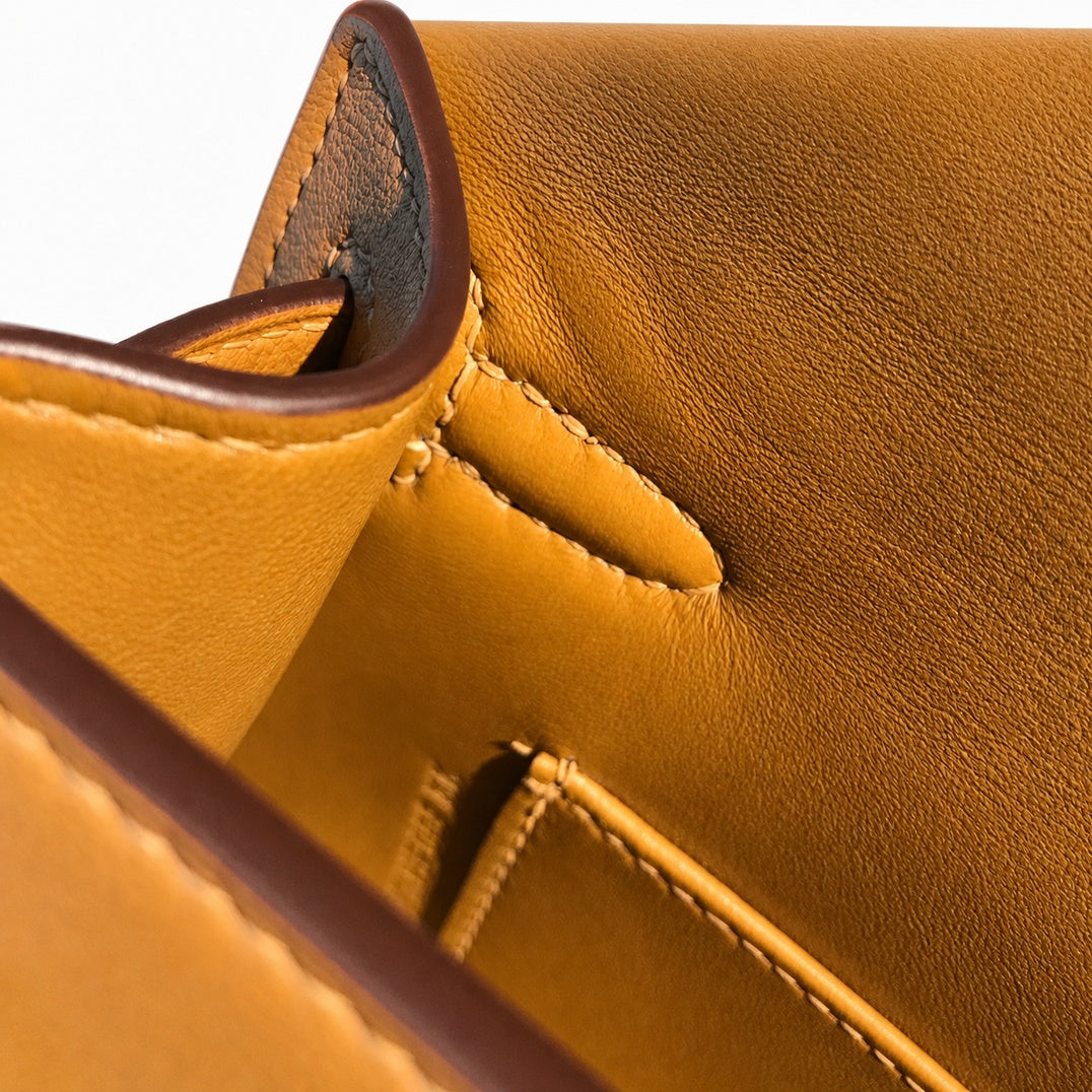Hermès Kelly Sellier Mini II 22 Sesame Swift Calf Leather Gold Hardware