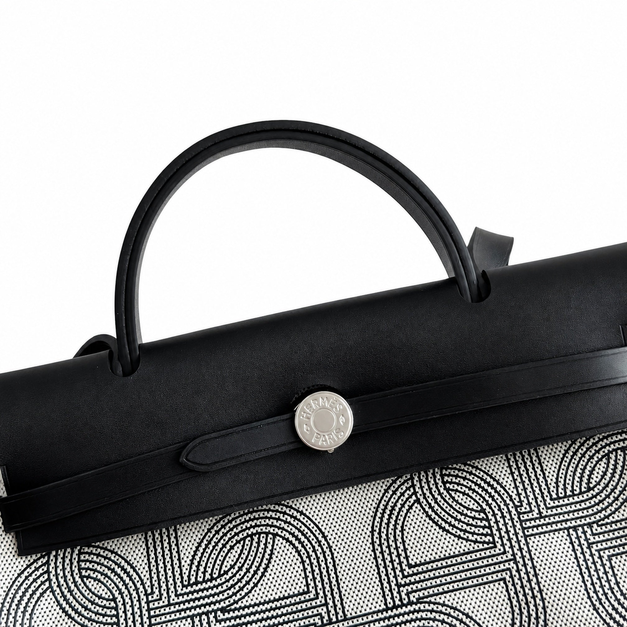 Hermès Herbag Zip 31 Écru Toile H Gris Chain D'Ancre Print / Noir Vache Hunter Leather Palladium Hardware