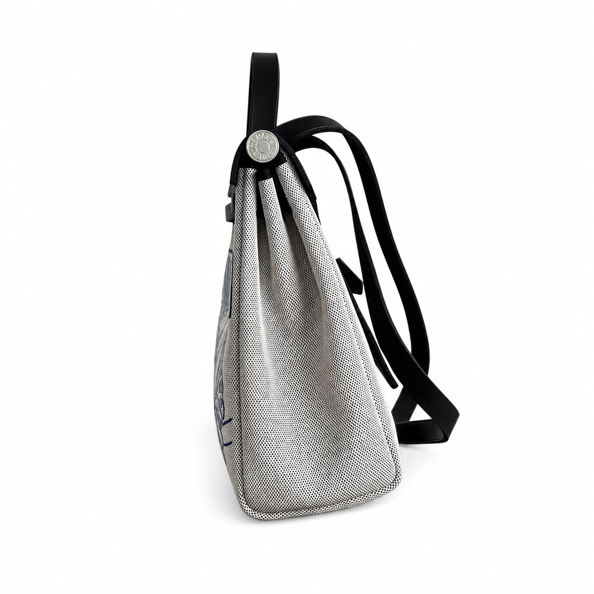 Hermès Herbag Zip 31 Écru Toile H Bleu Marine Pegasus Print / Noir Vache Hunter Leather Palladium Hardware