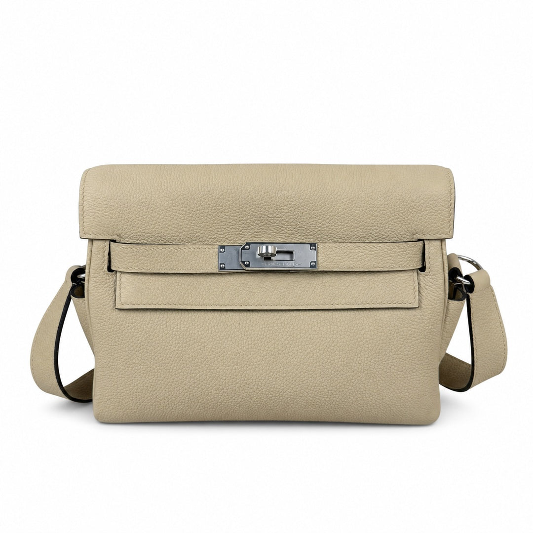 Kelly Messenger PM 27 Veau Togo, Gris Perle, Palladium Hardware