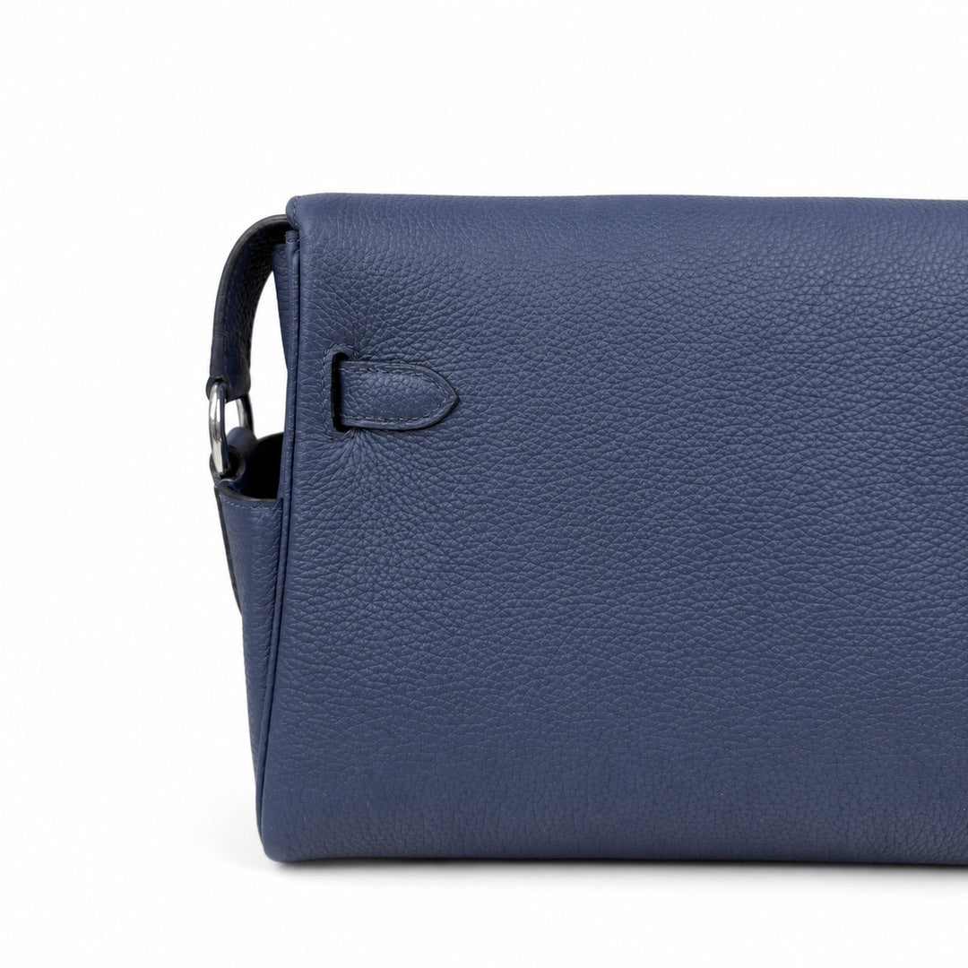 Kelly Messenger PM 27 Veau Togo, Bleu Saphir, Palladium Hardware