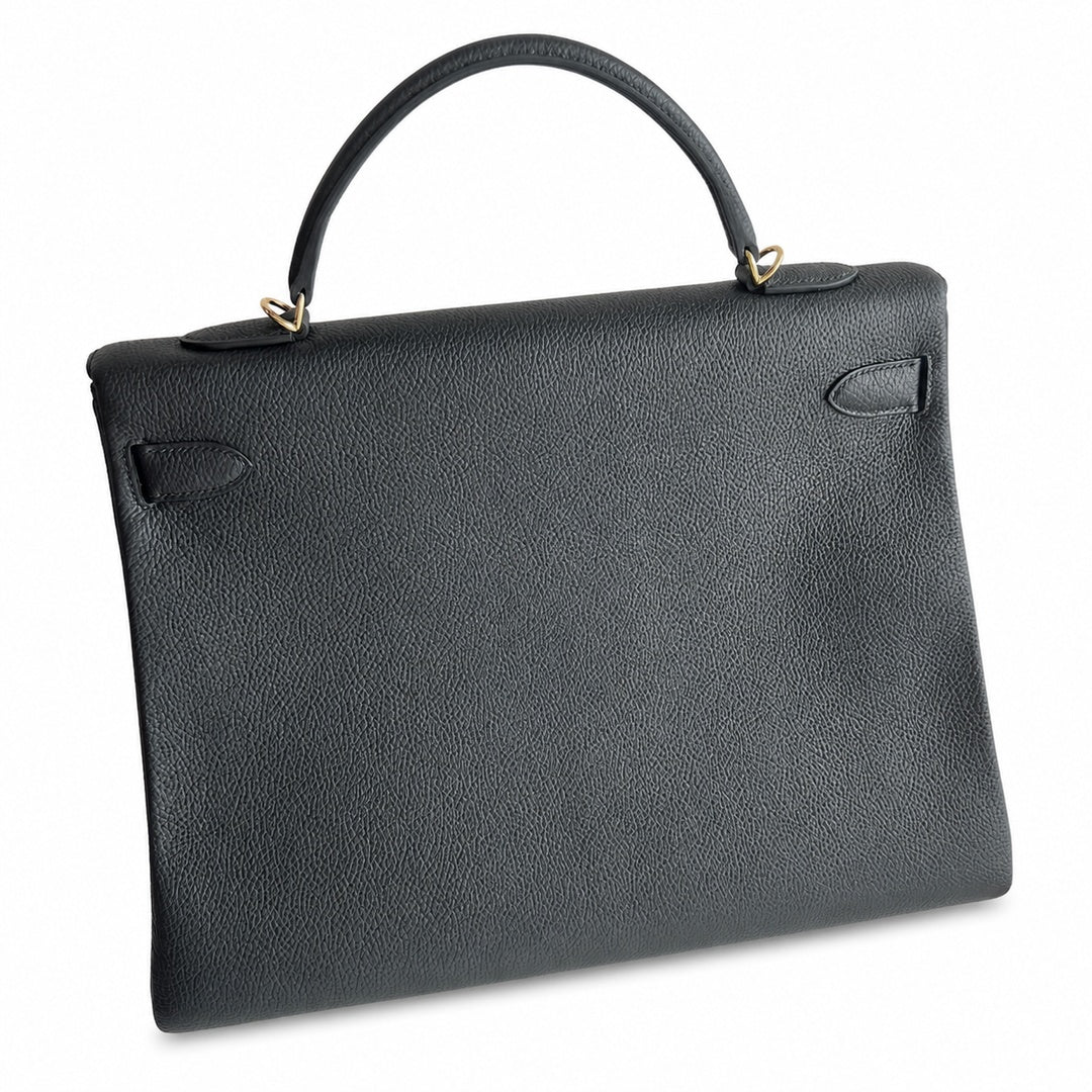 Hermès Kelly Sellier 28 Noir Togo Calf Leather Gold Hardware