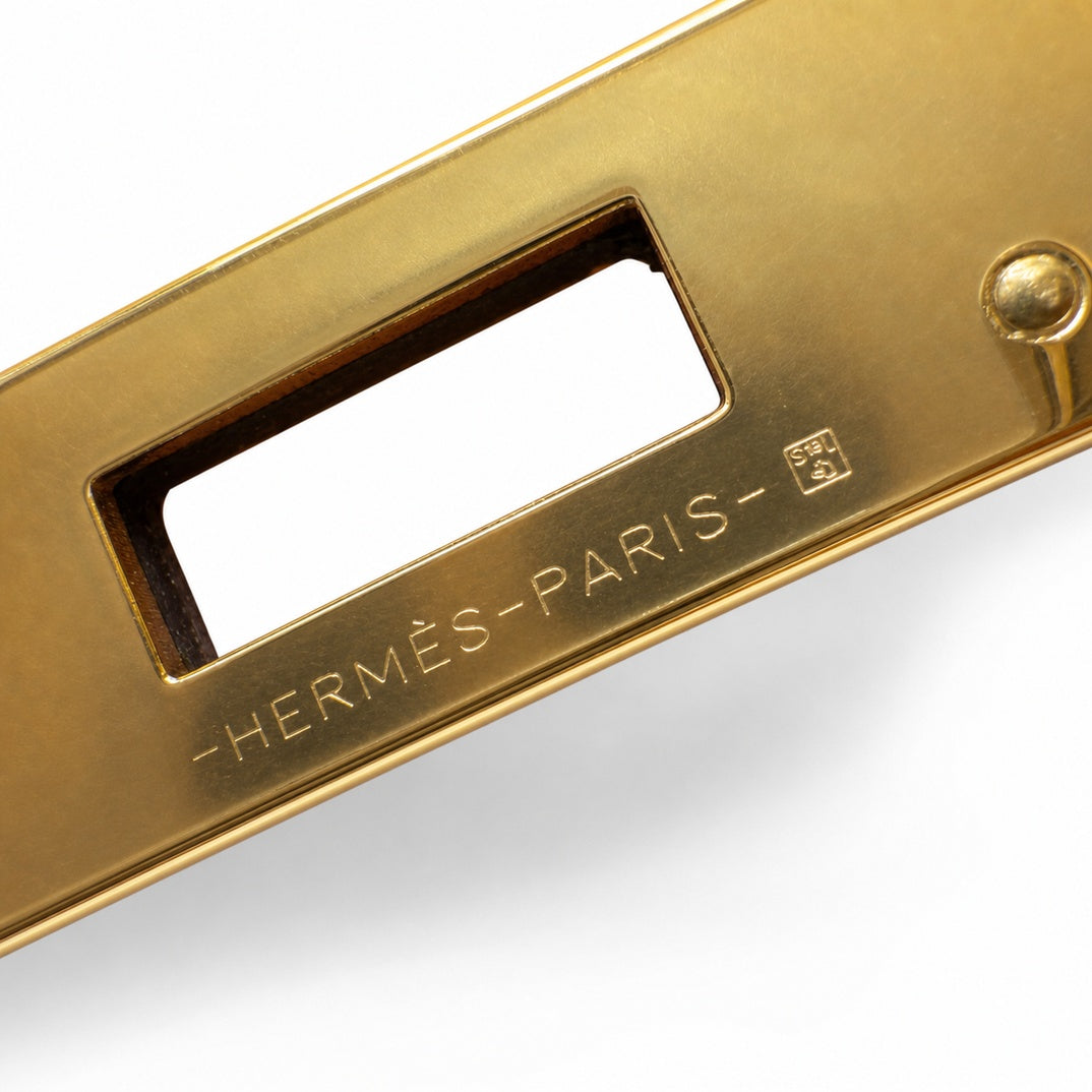 Hermès Kelly Color: 5x/Rouge piment Size: 25*17*7cm Leather: Box From France Hardware: gold Kelly 25, chili red-white thread, bright cowhide imported from France, gold buckle, high-end handmade exclus