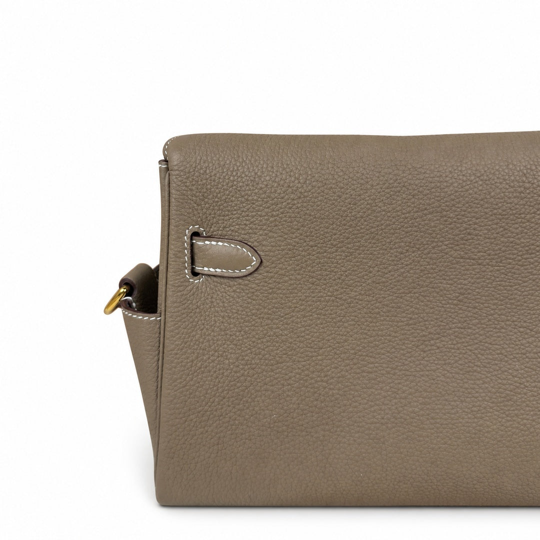 Kelly Messenger PM 27 Veau Togo, Élephant, Gold Hardware