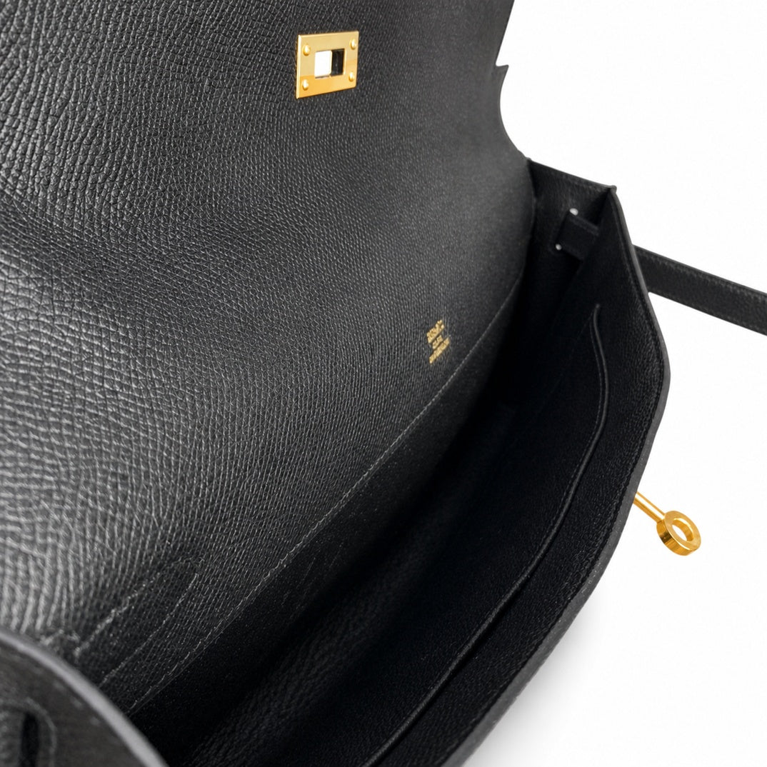 Hermès Kelly Cut Noir Epsom Gold Hardware