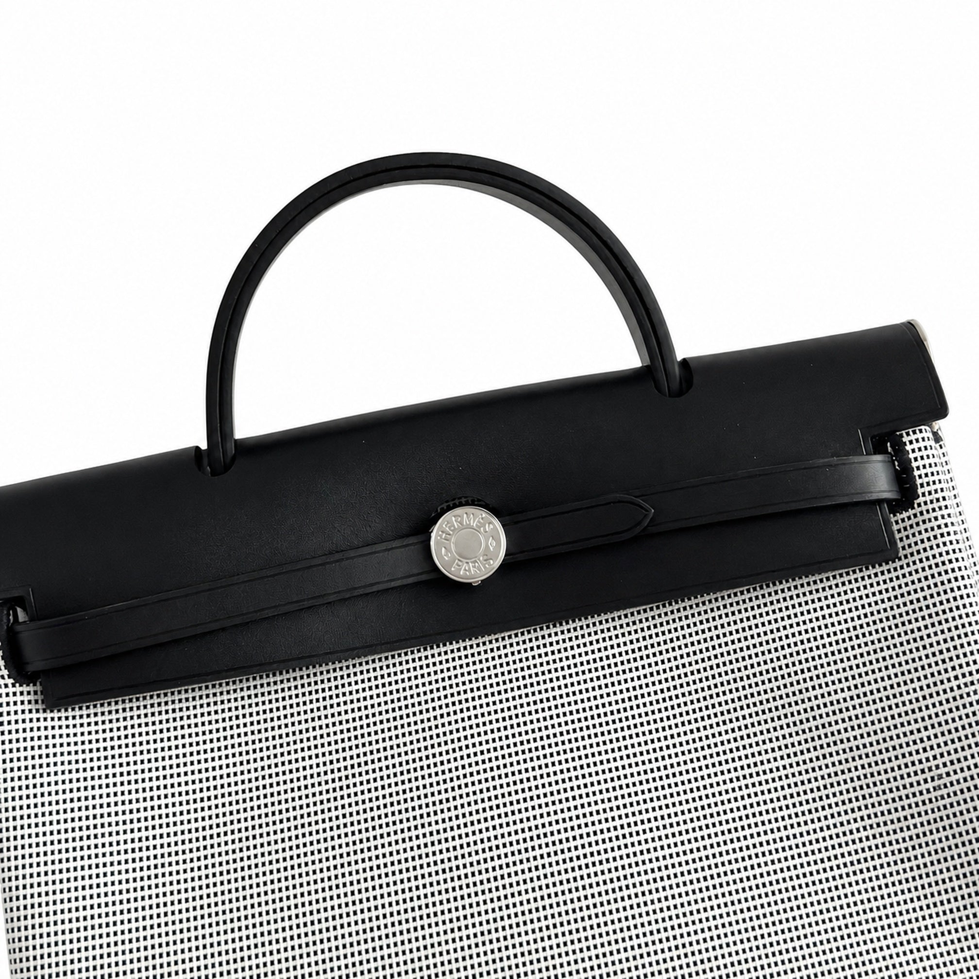 Hermès Herbag Zip 31 Écru Mini Grid Toile H / Noir Vache Hunter Leather Palladium Hardware