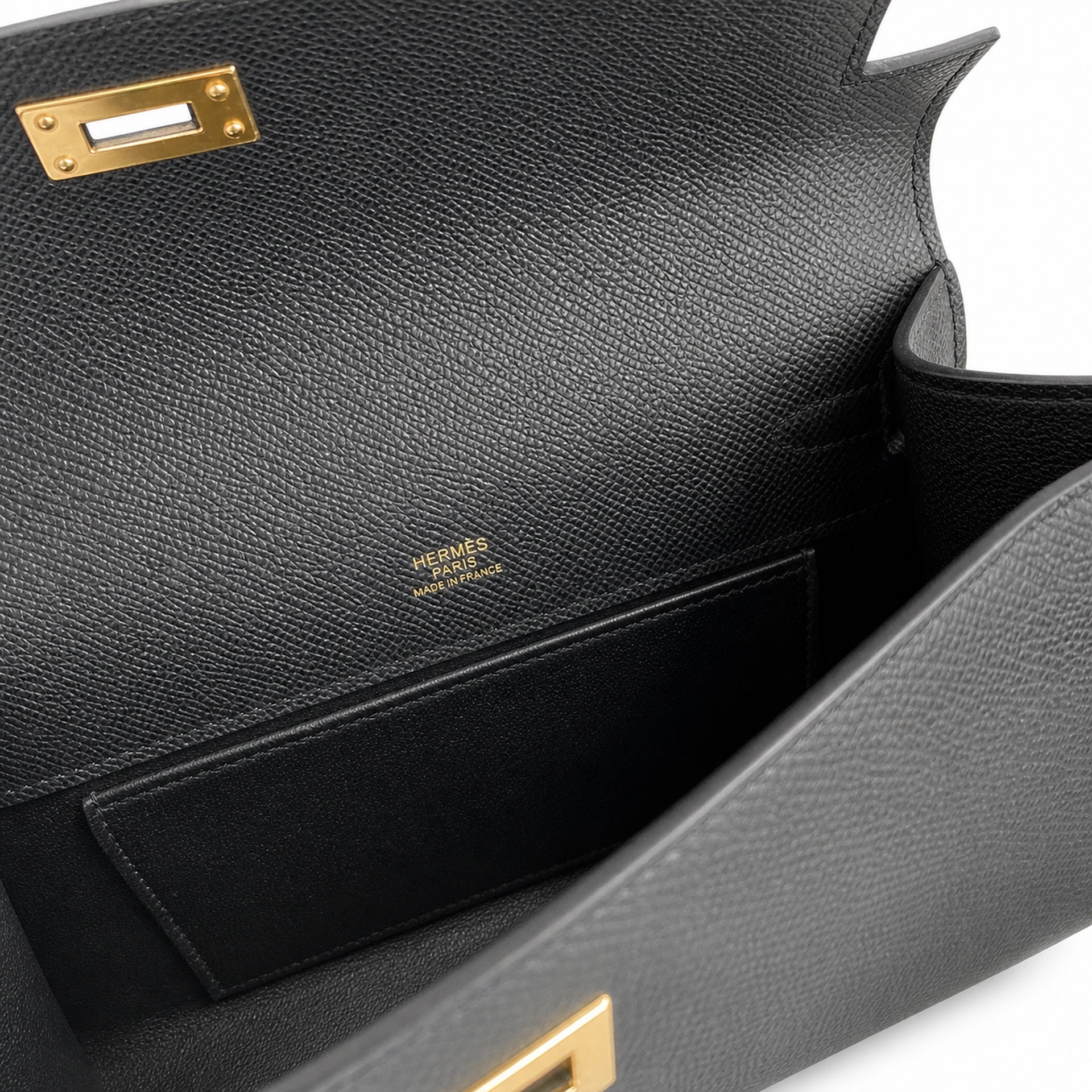 Kelly Pochette 22 Veau Epsom, Noir, Gold Hardware