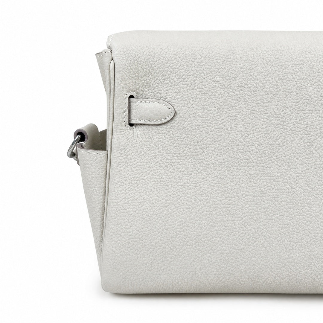 Kelly Messenger PM 27 Veau Togo, Crème Milkshake, Palladium Hardware