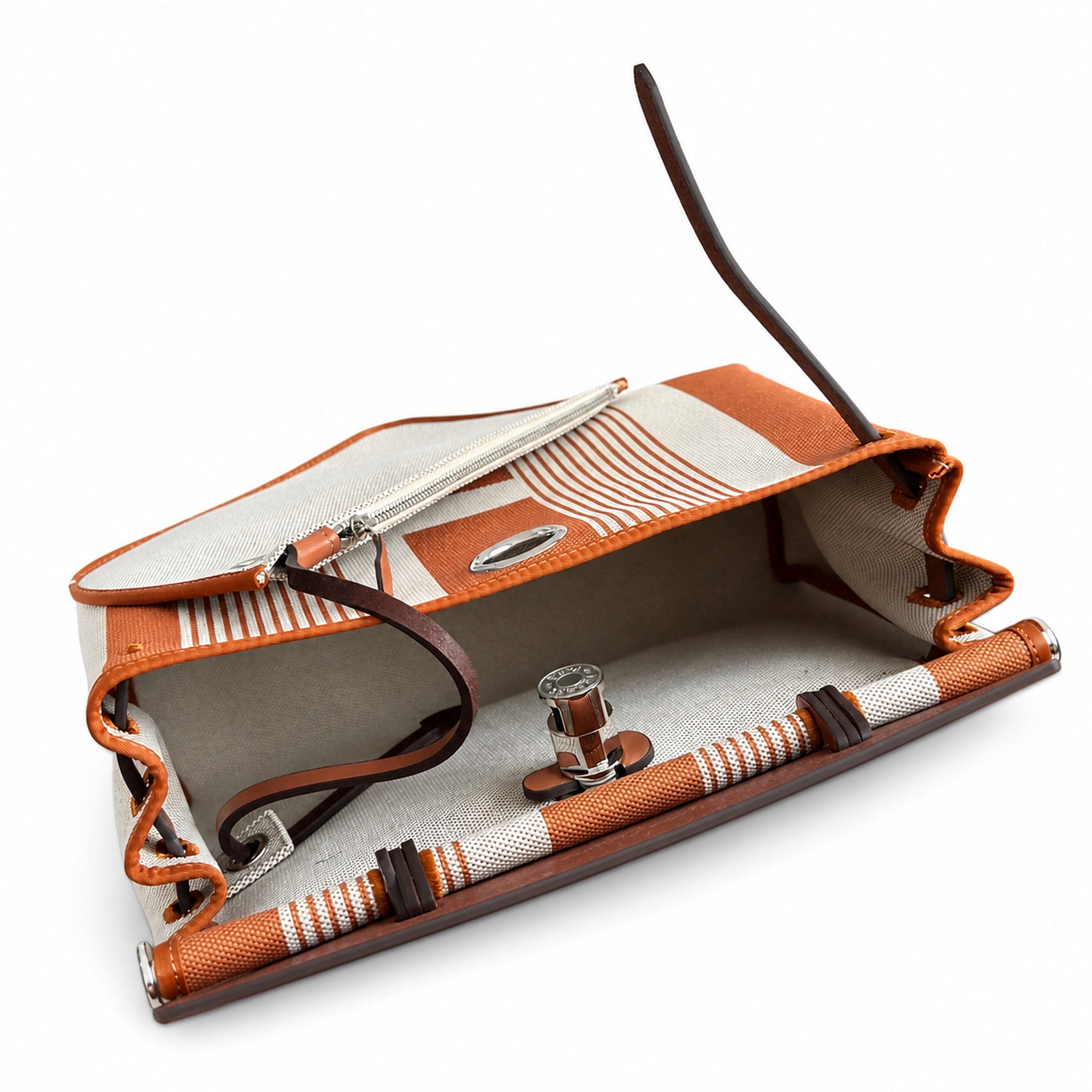 Hermès Herbag Zip 31 Écru Toile H Fauve H Vertical Stripe Print / Fauve Vache Hunter Leather Palladium Hardware