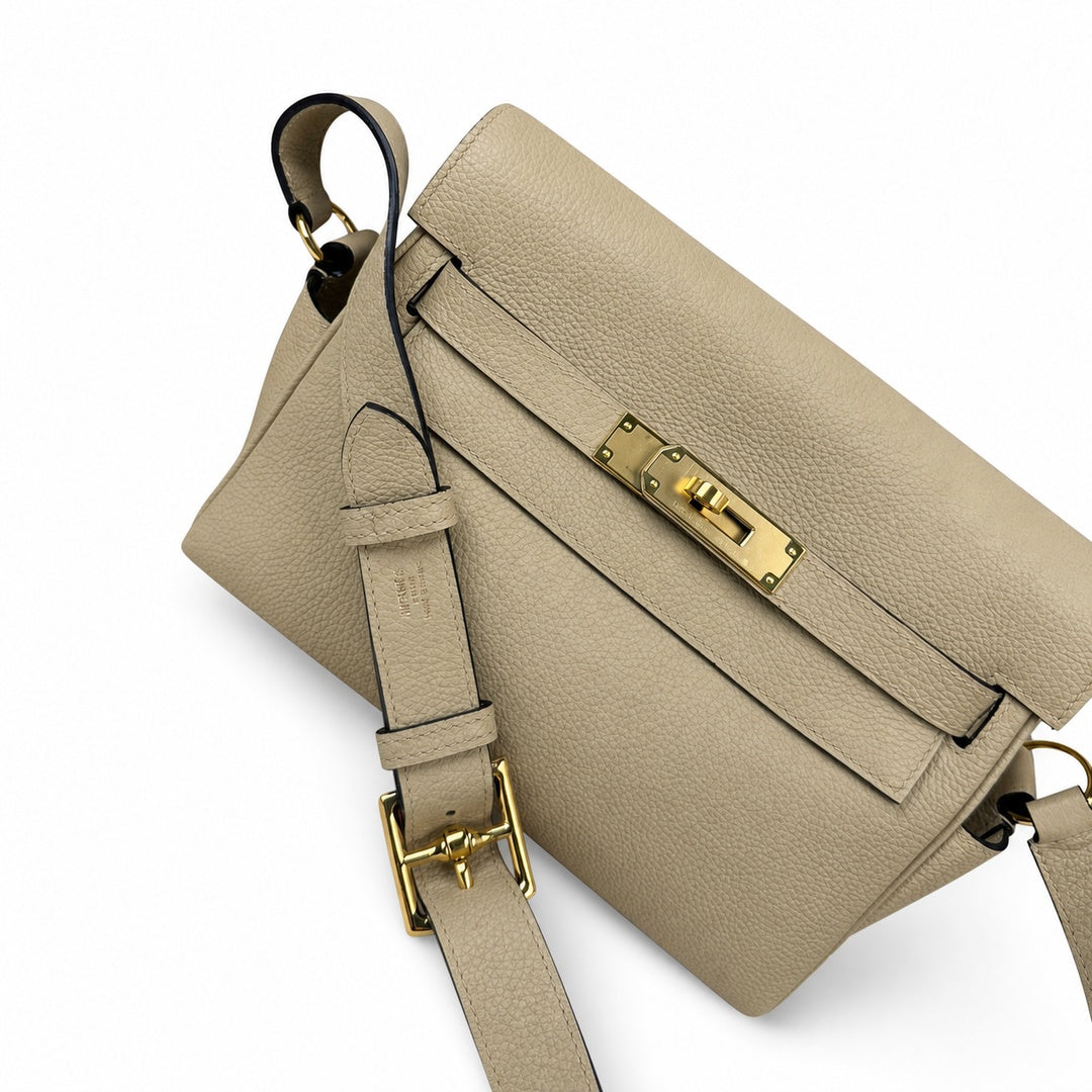 Kelly Messenger PM 27 Veau Togo, Gris Perle, Gold Hardware