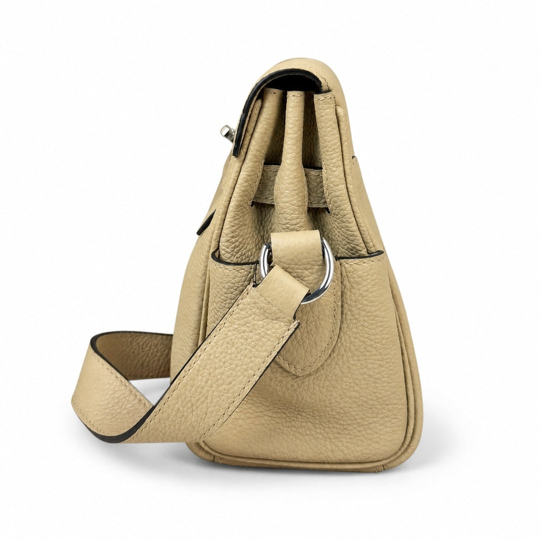 Kelly Messenger PM 27 Veau Togo, Gris Perle, Palladium Hardware