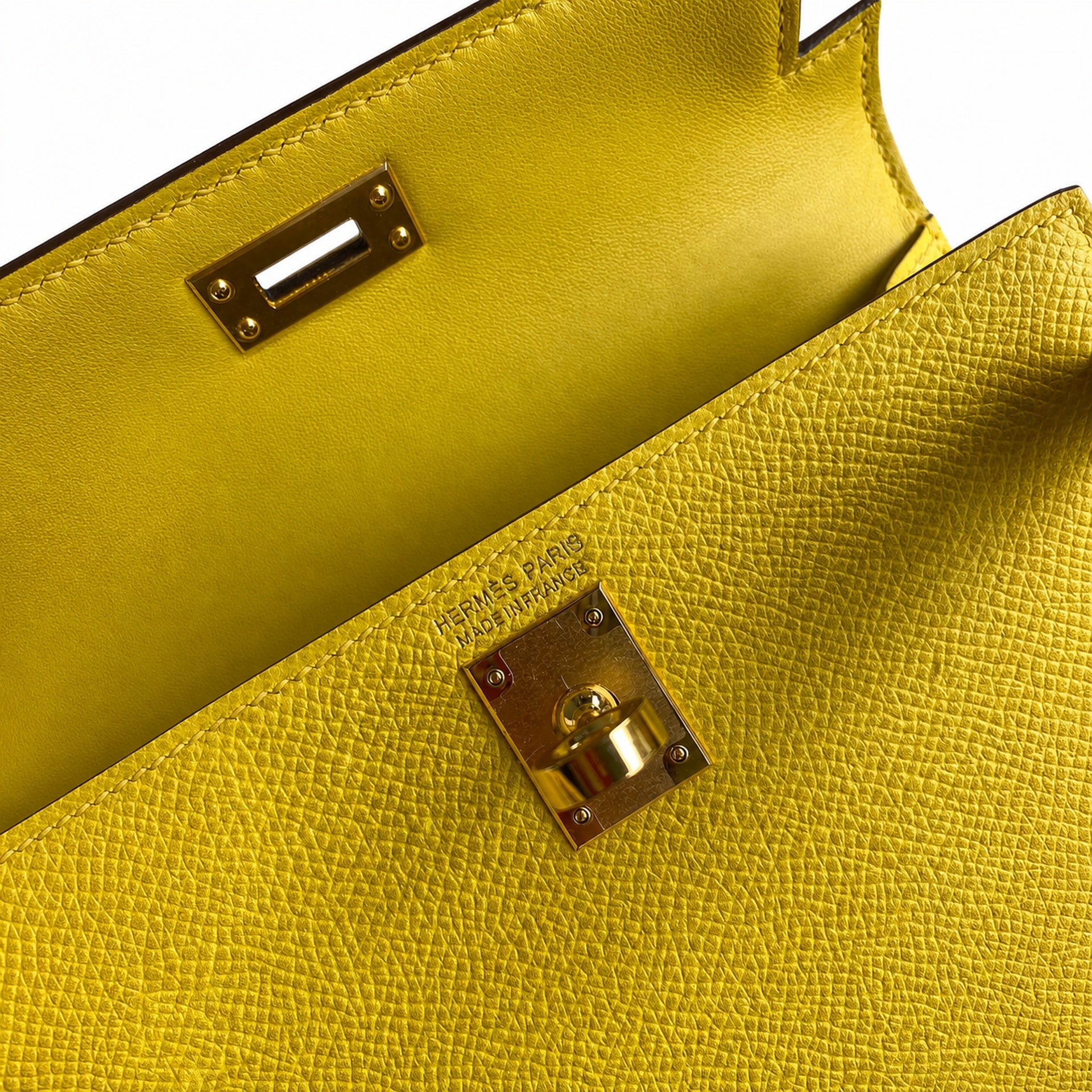 Hermès Kelly Sellier 19 Jaune Naples Epsom Gold Hardware